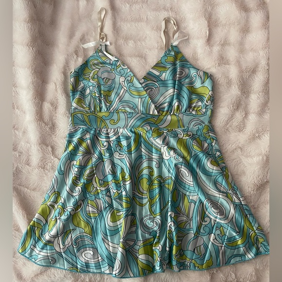 Adorable late 90s/Y2K tank🌺 - Picture 2 of 6